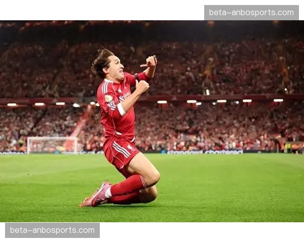 利物浦49进球40失球进攻效率下滑 斯洛特体系磨合期阵痛显现